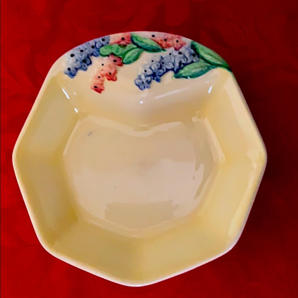 Vintage Carlton Ware lavender embossed dish